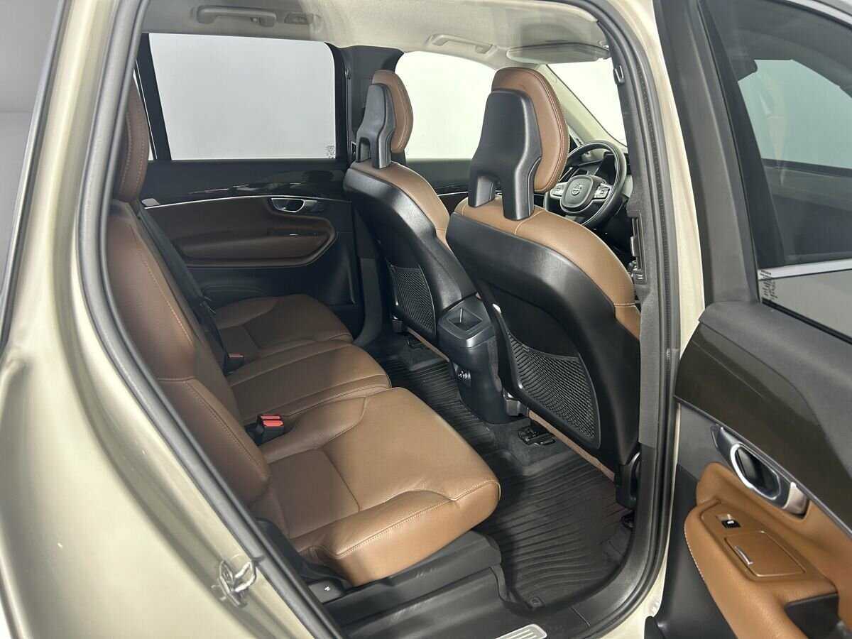 Купить Volvo XC90 с пробегом. Фото: #15
