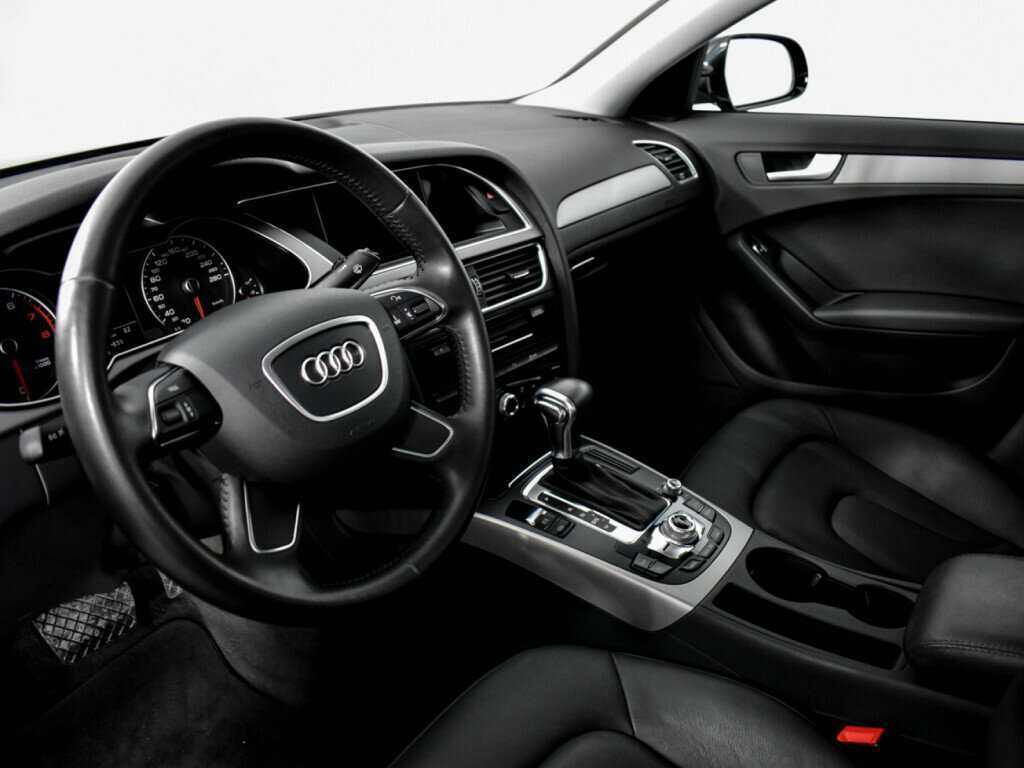 Купить Audi A4 с пробегом. Фото: #8