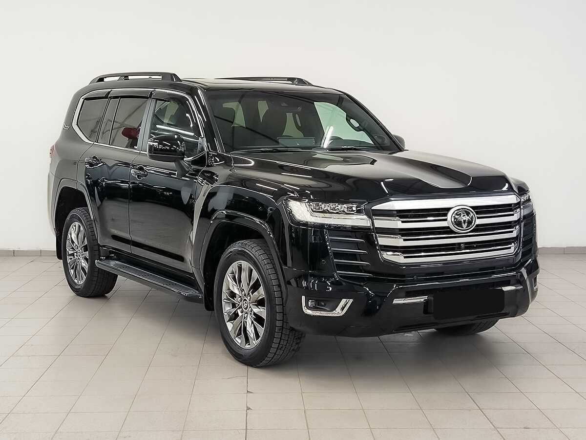 Купить Toyota Land Cruiser с пробегом. Фото: #2