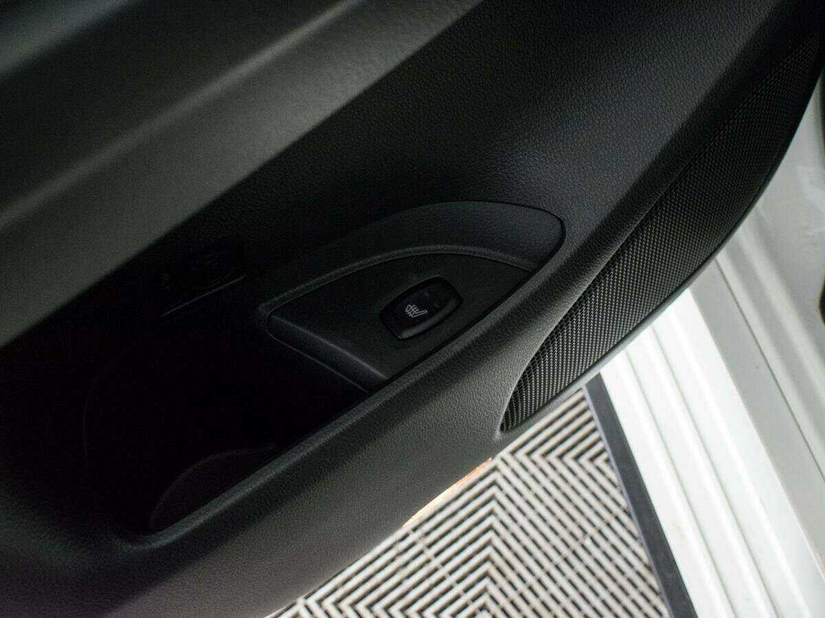 Купить Mitsubishi Pajero Sport с пробегом. Фото: #13