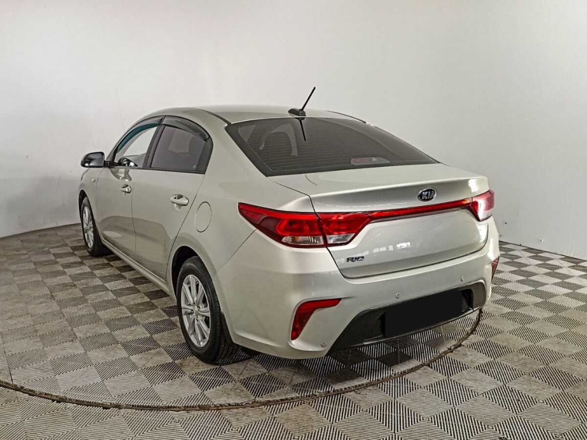 Купить Kia Rio с пробегом. Фото: #5