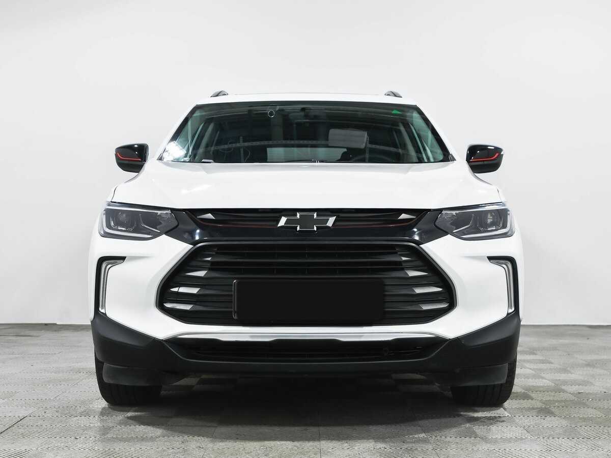 Купить Chevrolet Tracker с пробегом. Фото: #1