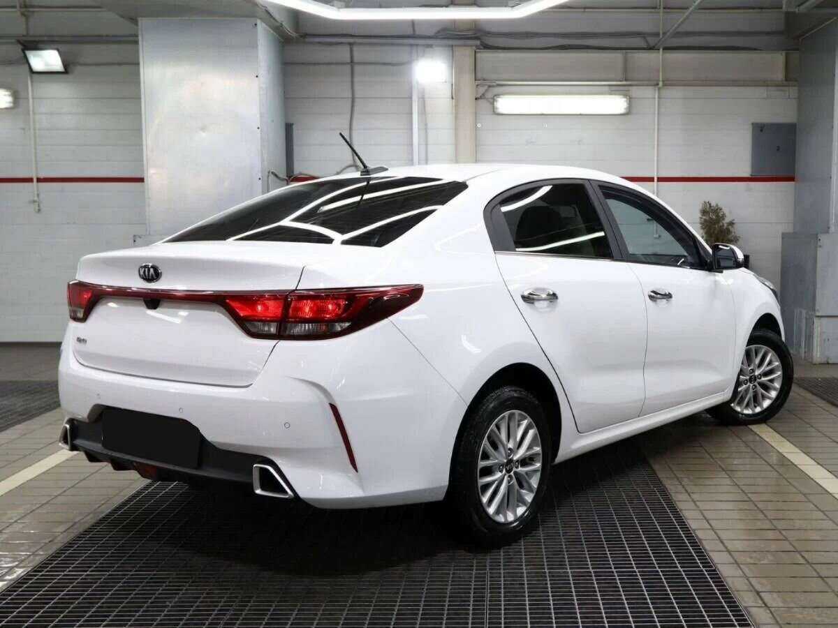 Купить Kia Rio с пробегом. Фото: #1
