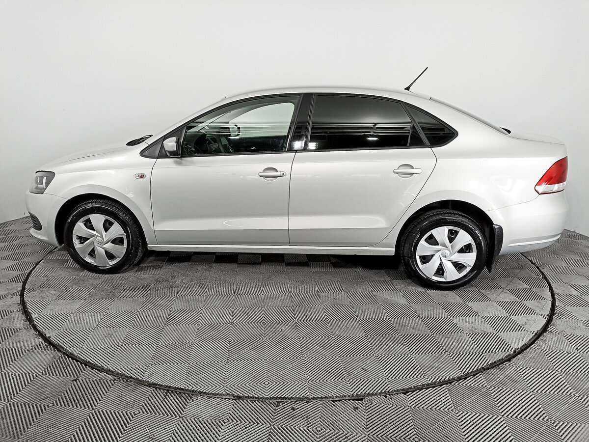 Купить Volkswagen Polo с пробегом. Фото: #7
