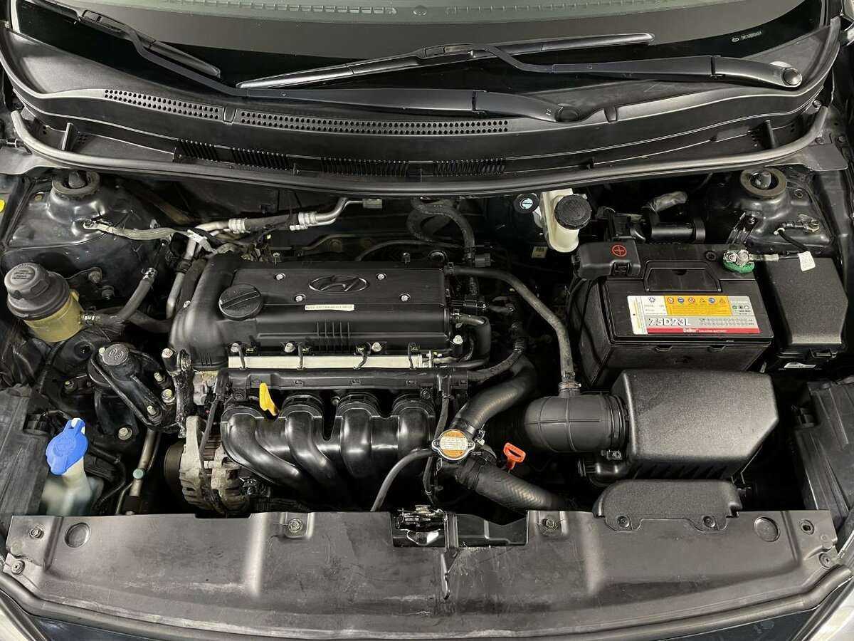 Купить Hyundai Solaris с пробегом. Фото: #15
