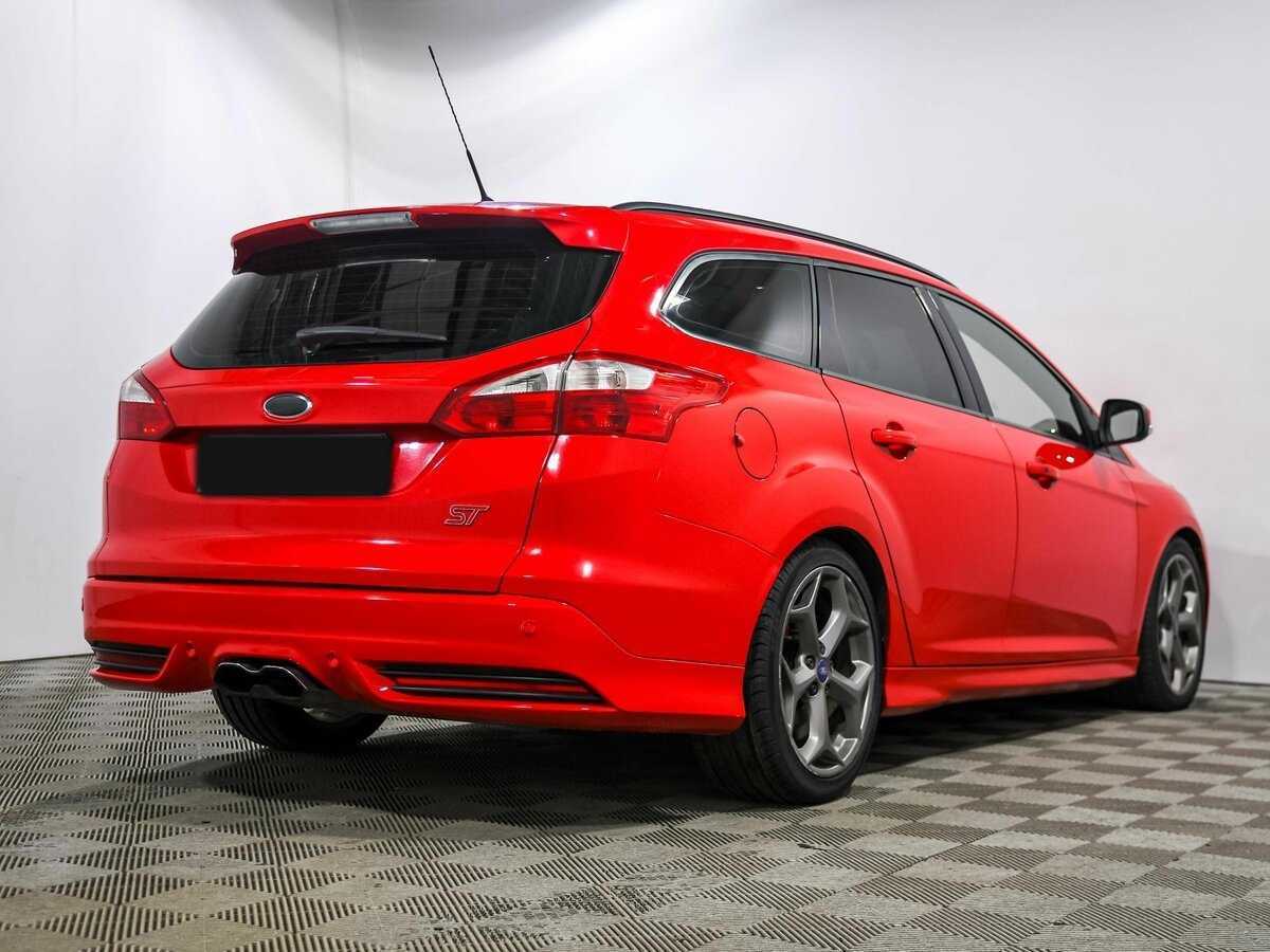 Купить Ford Focus ST с пробегом. Фото: #2