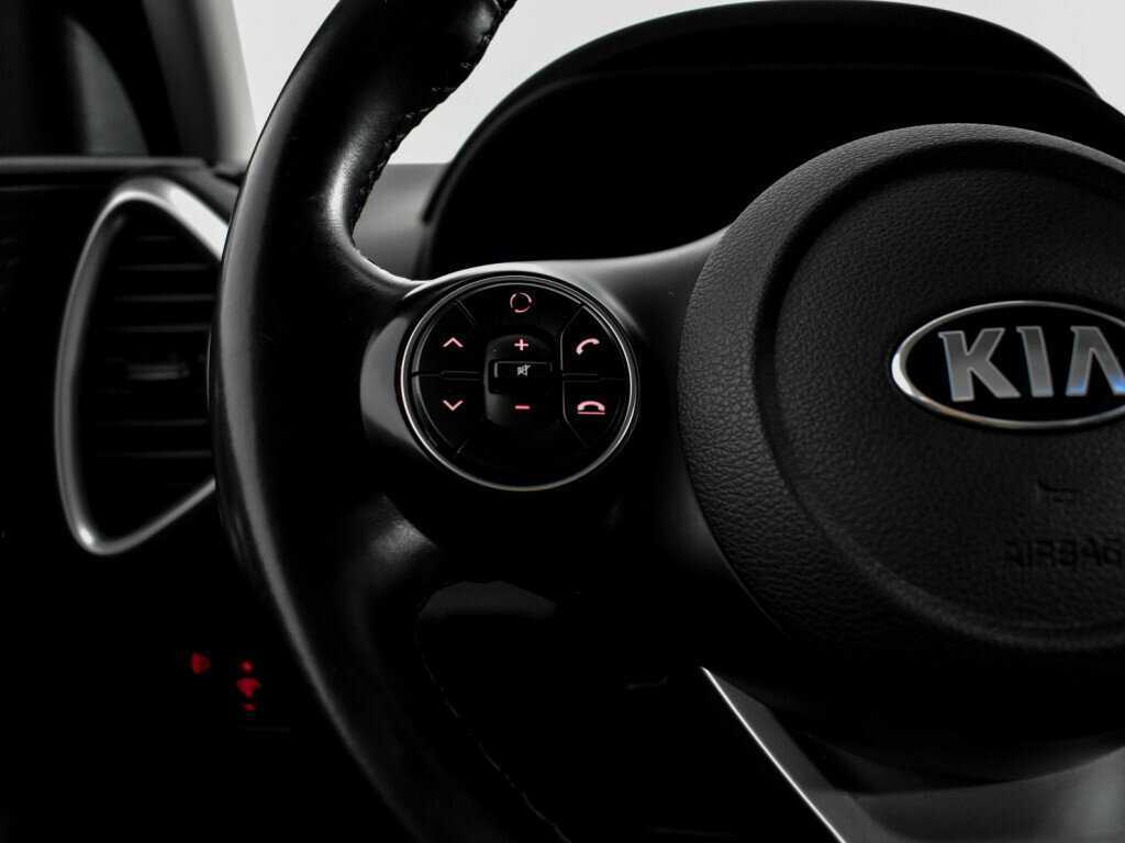 Купить Kia Soul с пробегом. Фото: #16