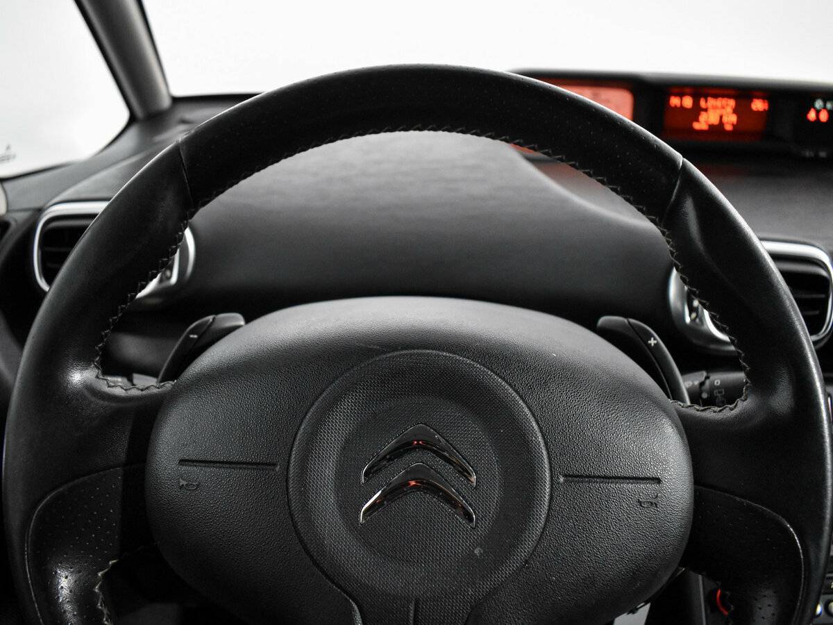 Купить Citroen C3 Picasso с пробегом. Фото: #14