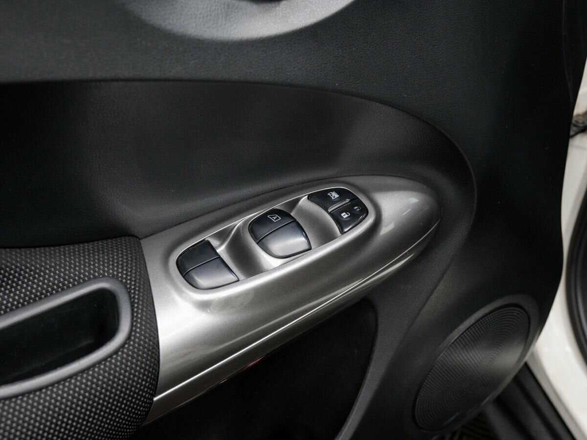Купить Nissan Juke с пробегом. Фото: #15