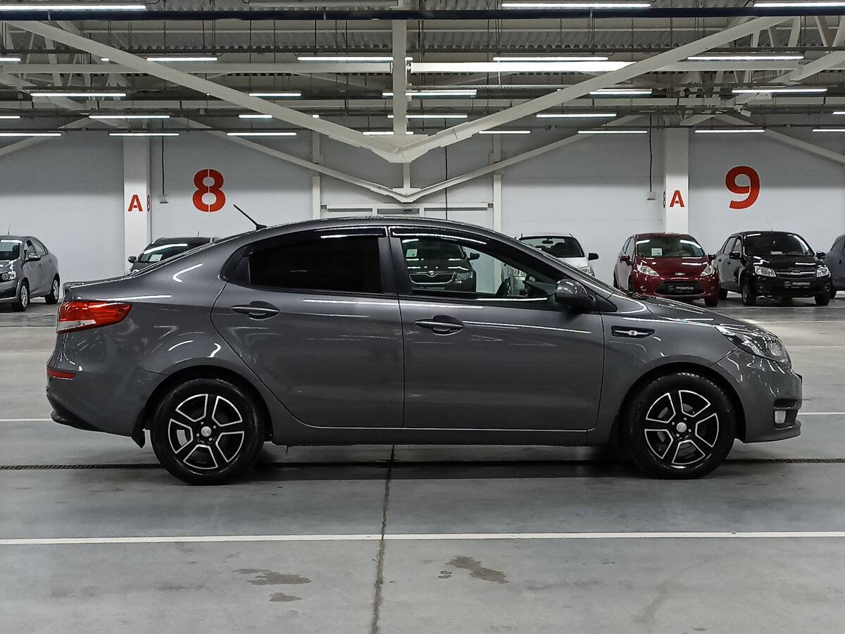 Купить Kia Rio с пробегом. Фото: #3