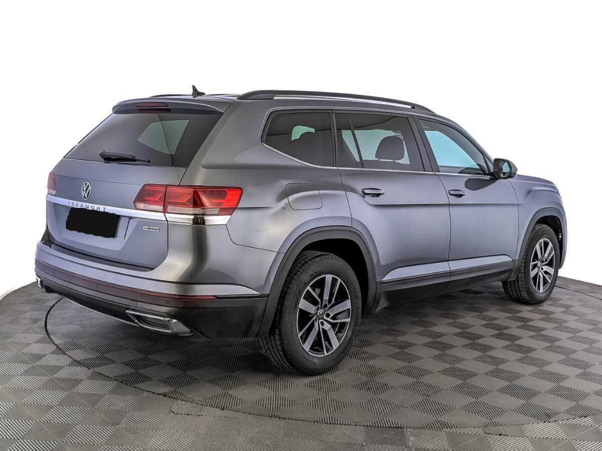 Купить Volkswagen Teramont с пробегом. Фото: #4