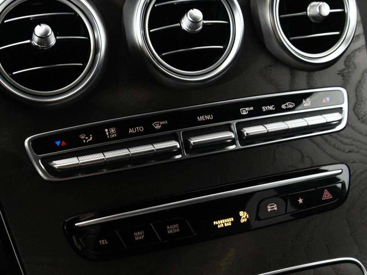 Купить Mercedes-Benz GLC с пробегом. Фото: #19