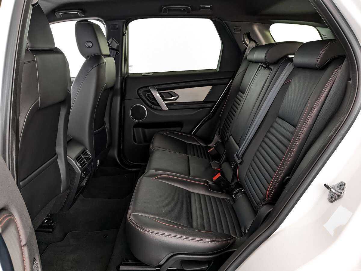 Купить Land Rover Discovery Sport с пробегом. Фото: #17