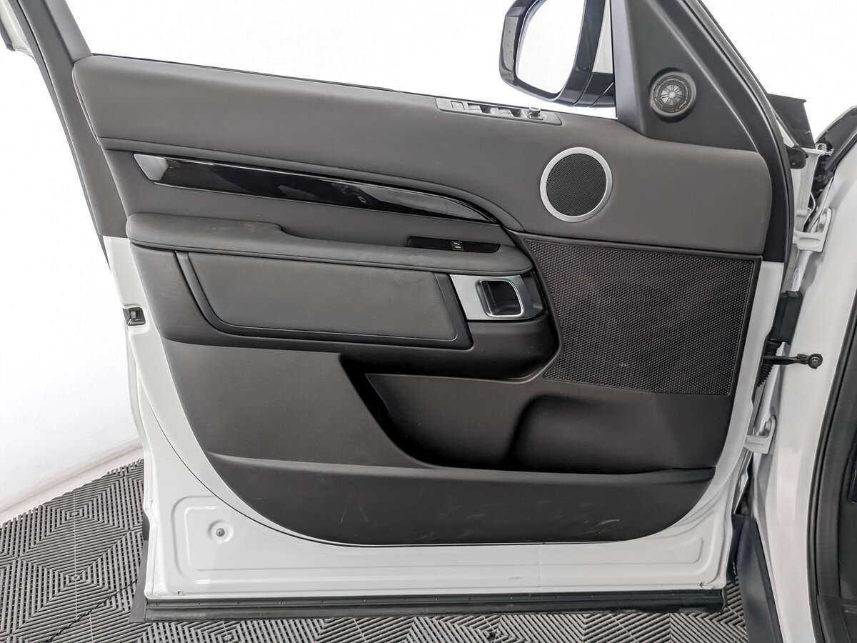 Купить Land Rover Discovery с пробегом. Фото: #12