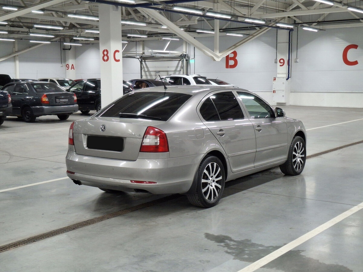 Купить Skoda Octavia с пробегом. Фото: #4
