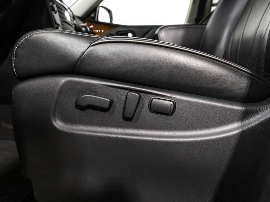 Купить Infiniti QX80 с пробегом. Фото: #16