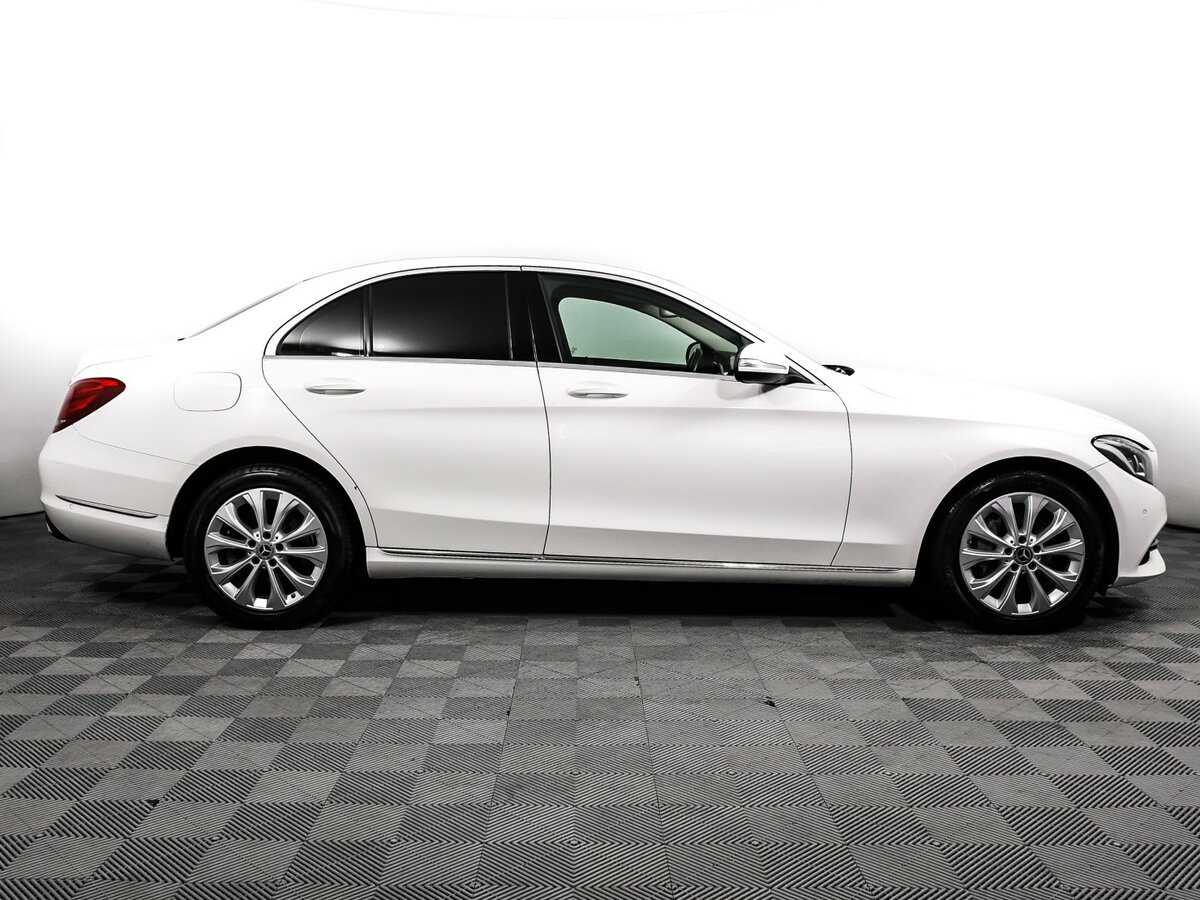 Купить Mercedes-Benz C-Класс с пробегом. Фото: #3