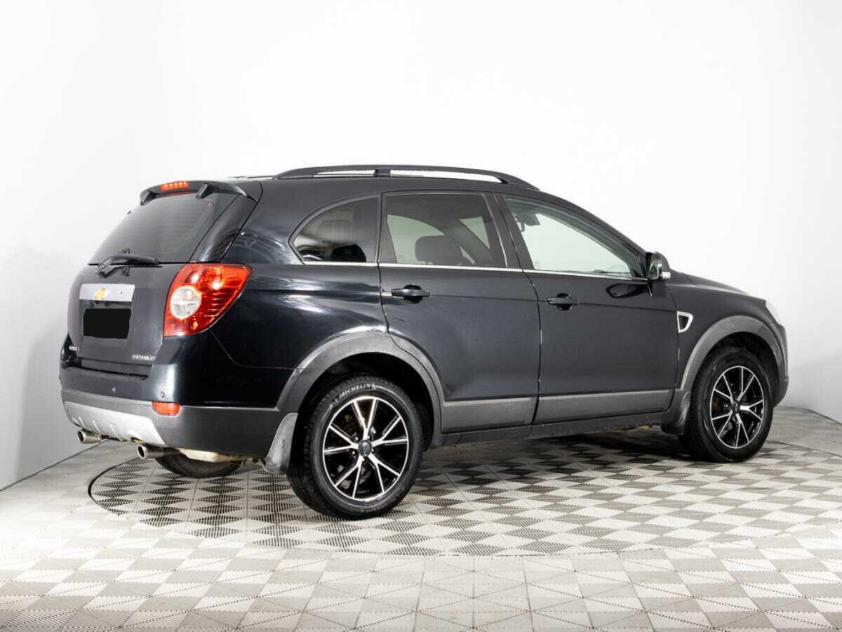 Купить Chevrolet Captiva с пробегом. Фото: #4
