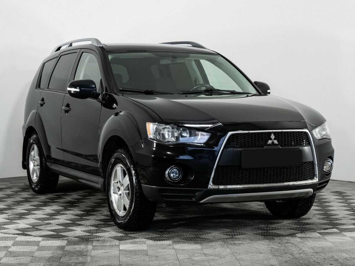 Купить Mitsubishi Outlander с пробегом. Фото: #2