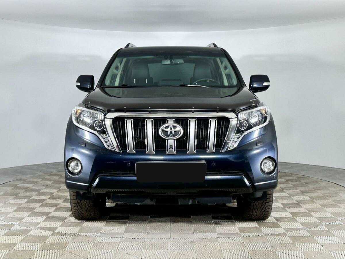 Купить Toyota Land Cruiser Prado с пробегом. Фото: #2
