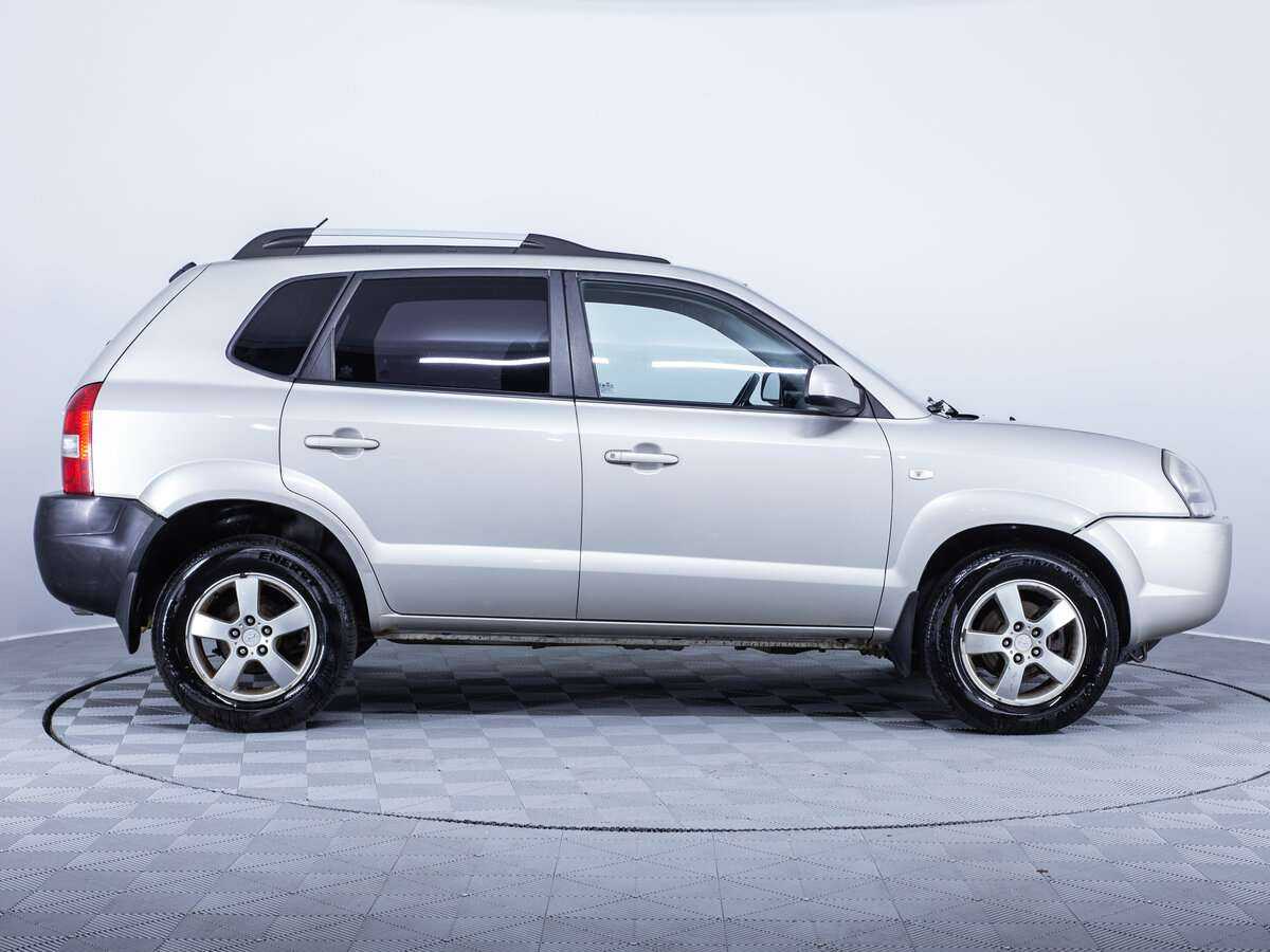Купить Hyundai Tucson с пробегом. Фото: #3