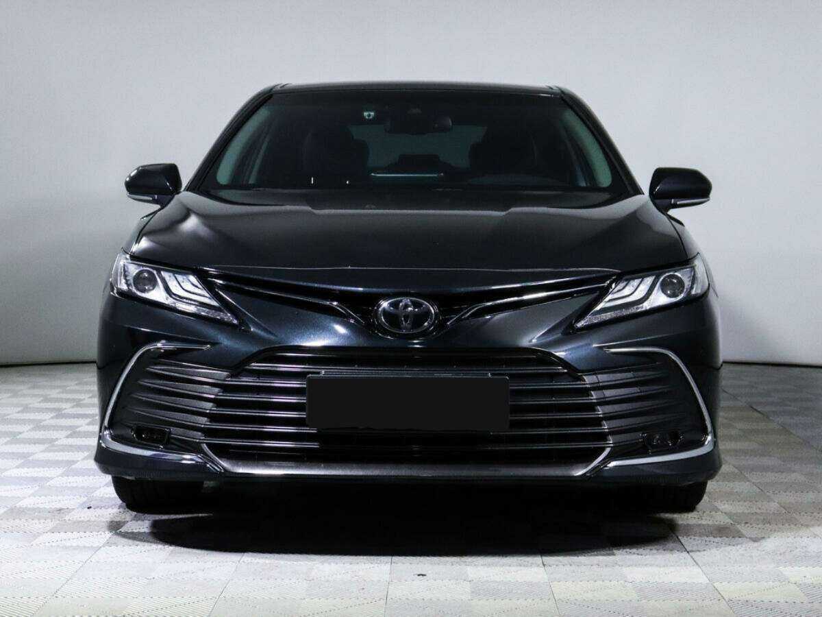 Купить Toyota Camry с пробегом. Фото: #1