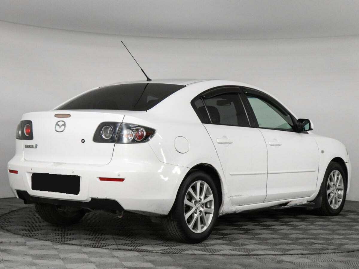 Купить Mazda 3 с пробегом. Фото: #2