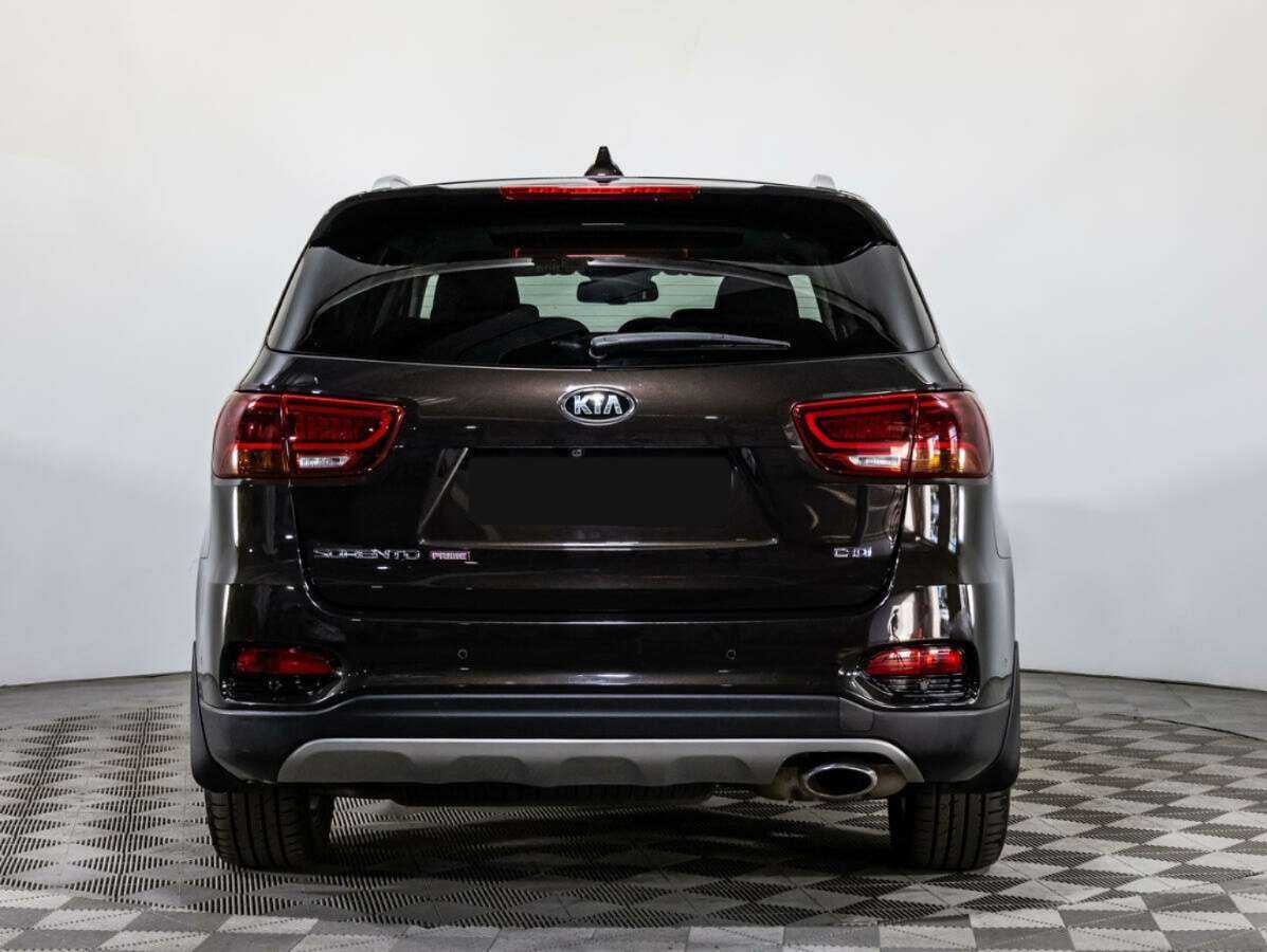 Купить Kia Sorento с пробегом. Фото: #5