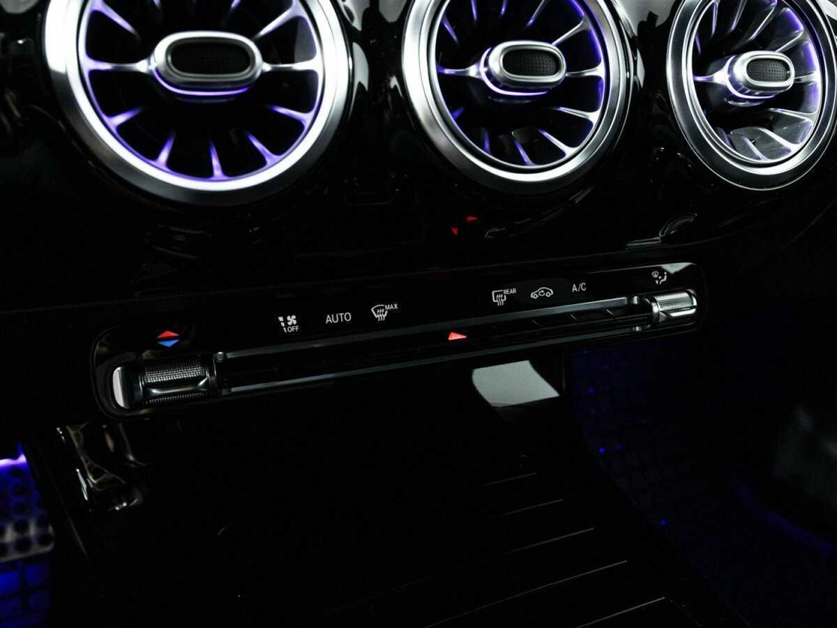 Купить Mercedes-Benz CLA с пробегом. Фото: #18
