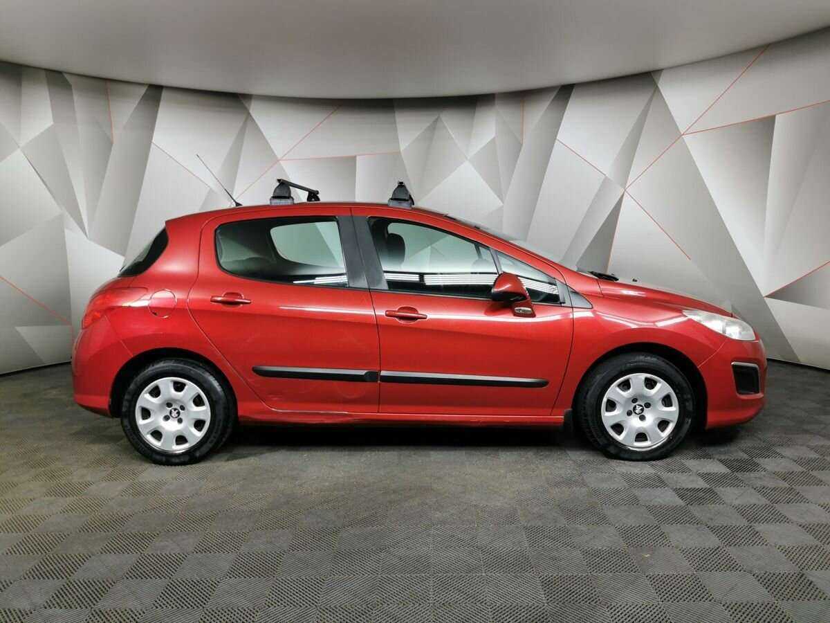 Купить Peugeot 308 с пробегом. Фото: #5