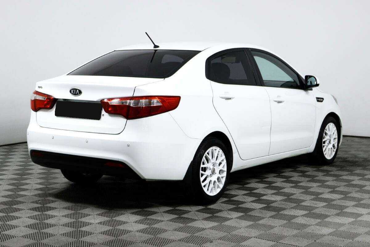 Купить Kia Rio с пробегом. Фото: #4