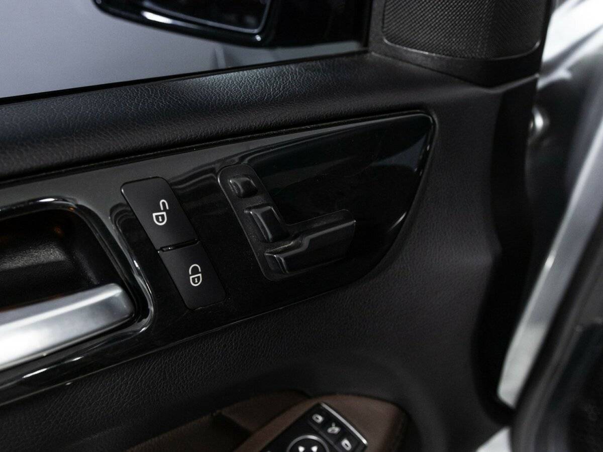 Купить Mercedes-Benz GL-Класс с пробегом. Фото: #18