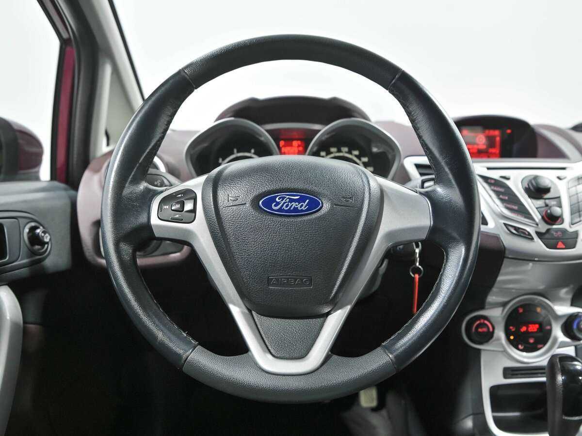 Купить Ford Fiesta с пробегом. Фото: #7