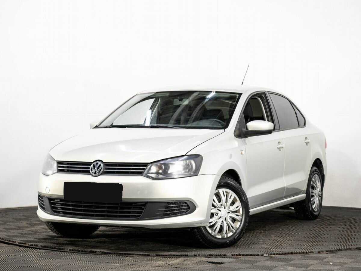 Купить Volkswagen Polo с пробегом. Посмотреть фото