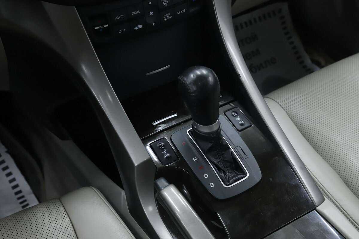 Купить Honda Accord с пробегом. Фото: #13