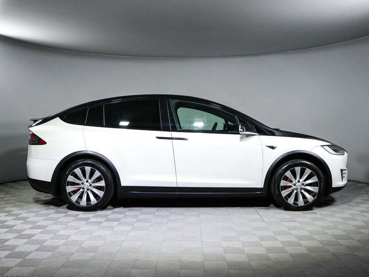 Купить Tesla Model X с пробегом. Фото: #3