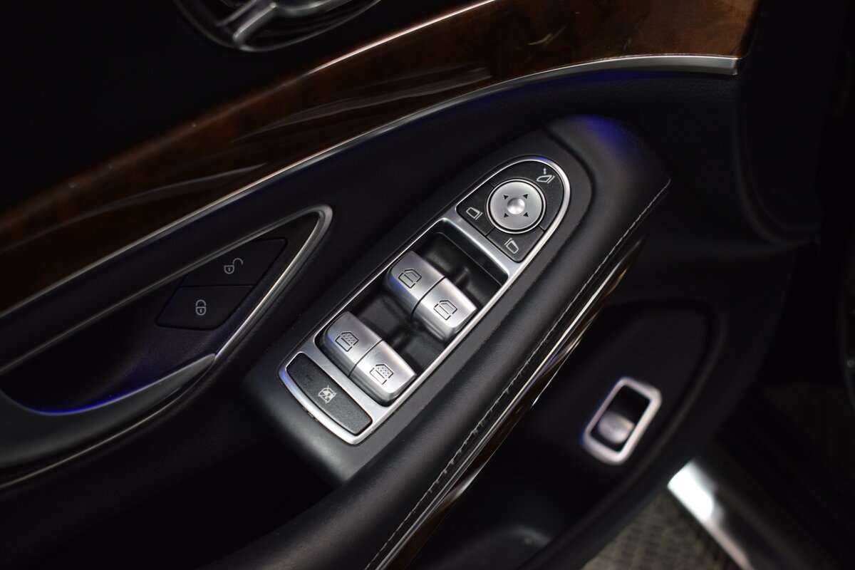 Купить Mercedes-Benz S-Класс AMG с пробегом. Фото: #18