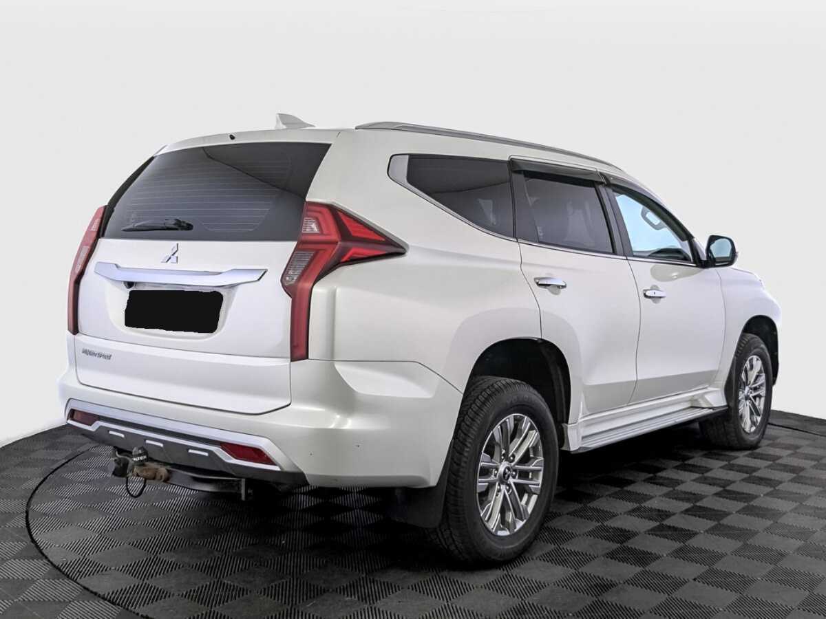 Купить Mitsubishi Pajero Sport с пробегом. Фото: #4