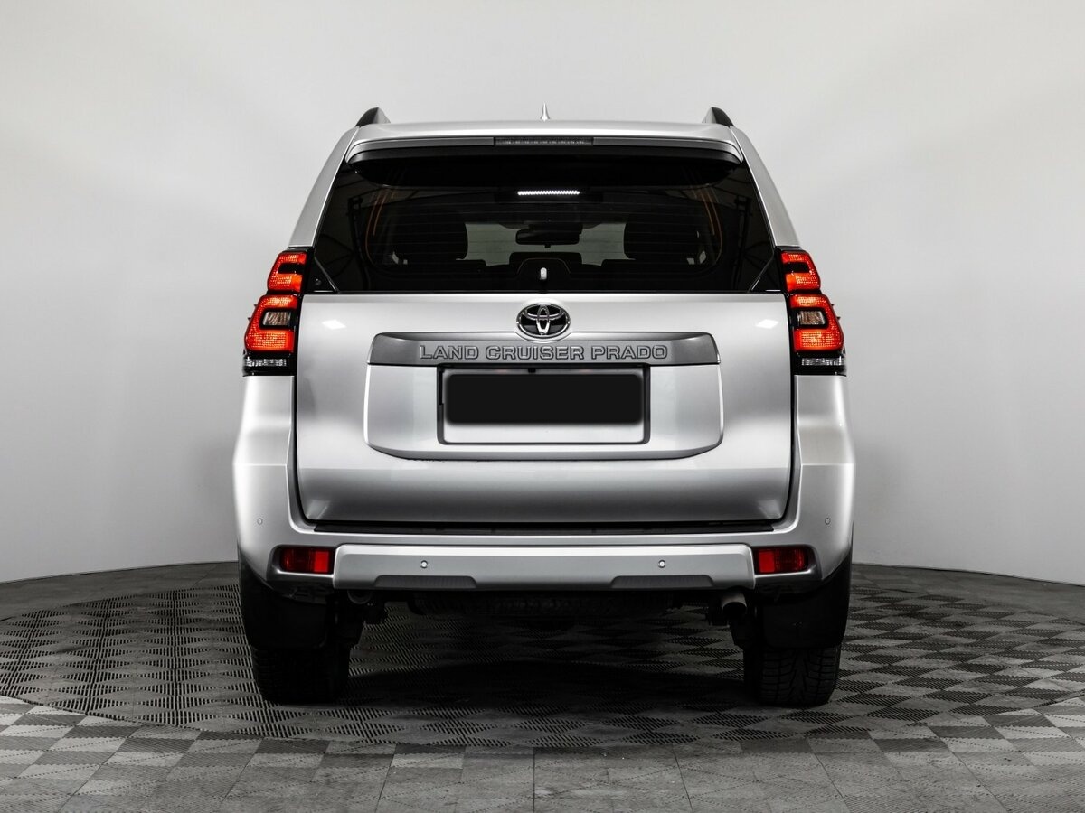 Купить Toyota Land Cruiser Prado с пробегом. Фото: #5