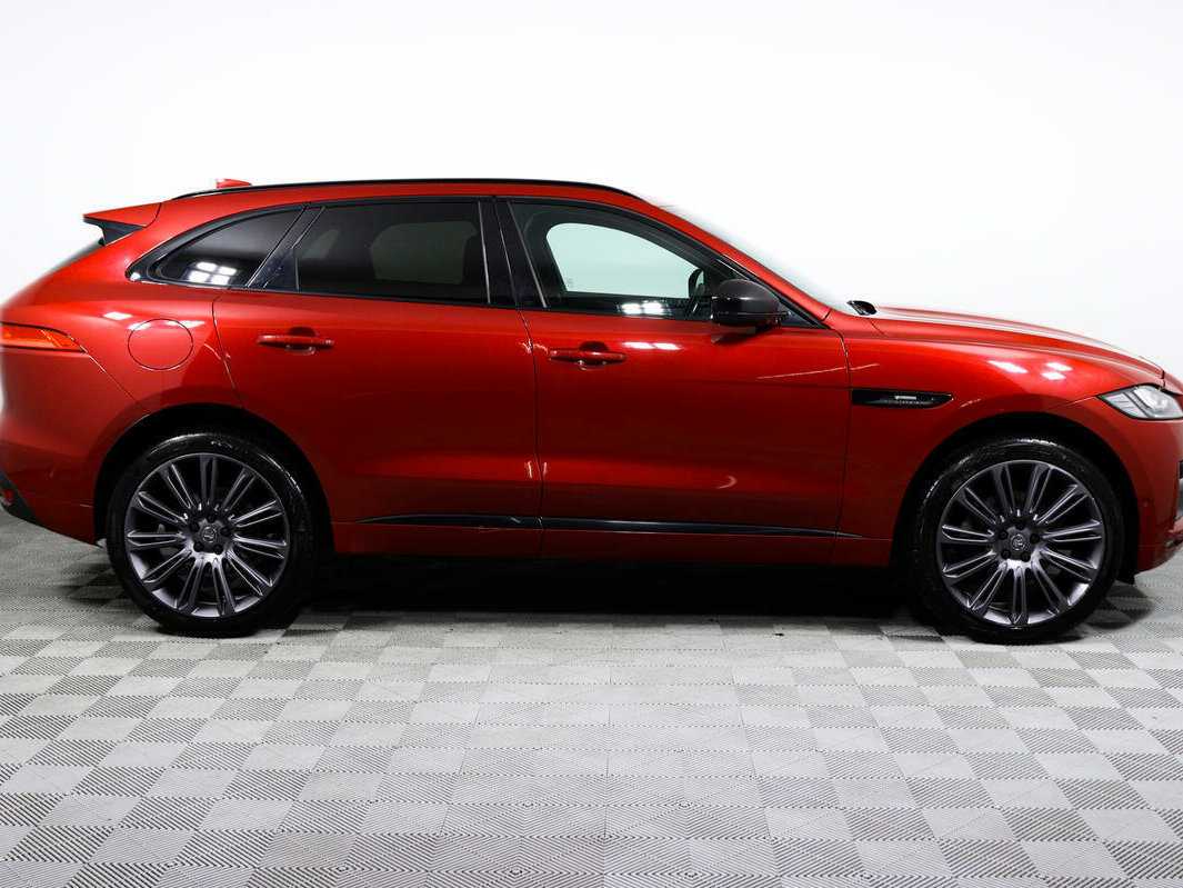 Купить Jaguar F-Pace с пробегом. Фото: #3