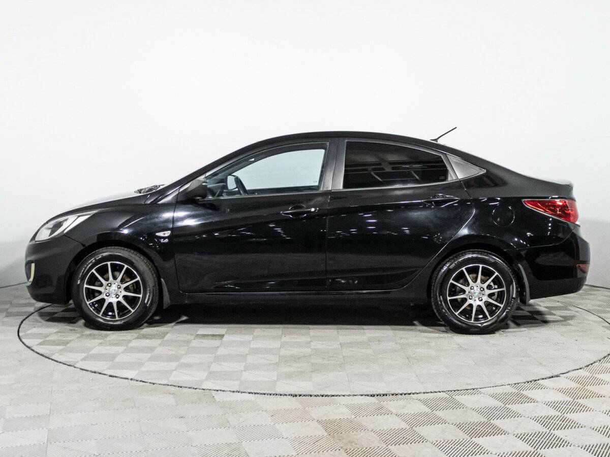 Купить Hyundai Solaris с пробегом. Фото: #7