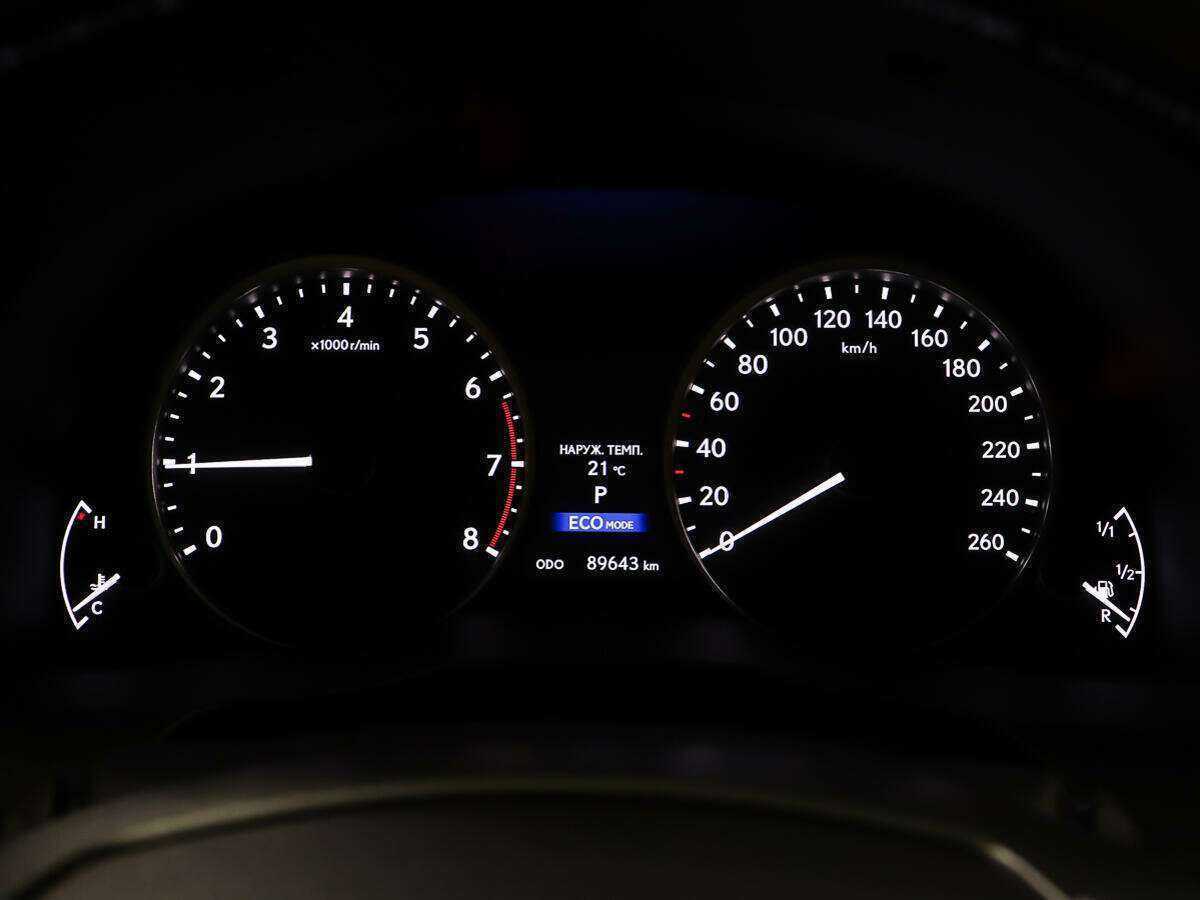 Купить Lexus ES с пробегом. Фото: #13