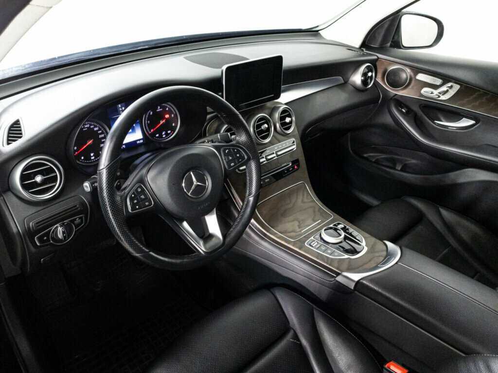 Купить Mercedes-Benz GLC с пробегом. Фото: #10