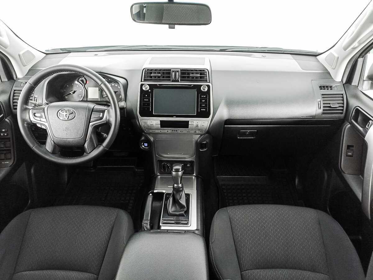 Купить Toyota Land Cruiser Prado с пробегом. Фото: #13
