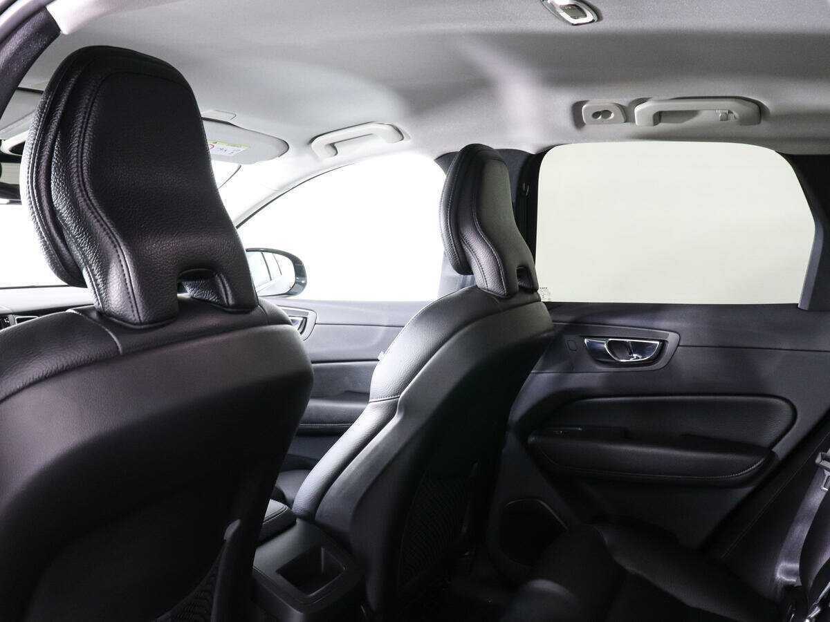 Купить Volvo XC60 с пробегом. Фото: #11