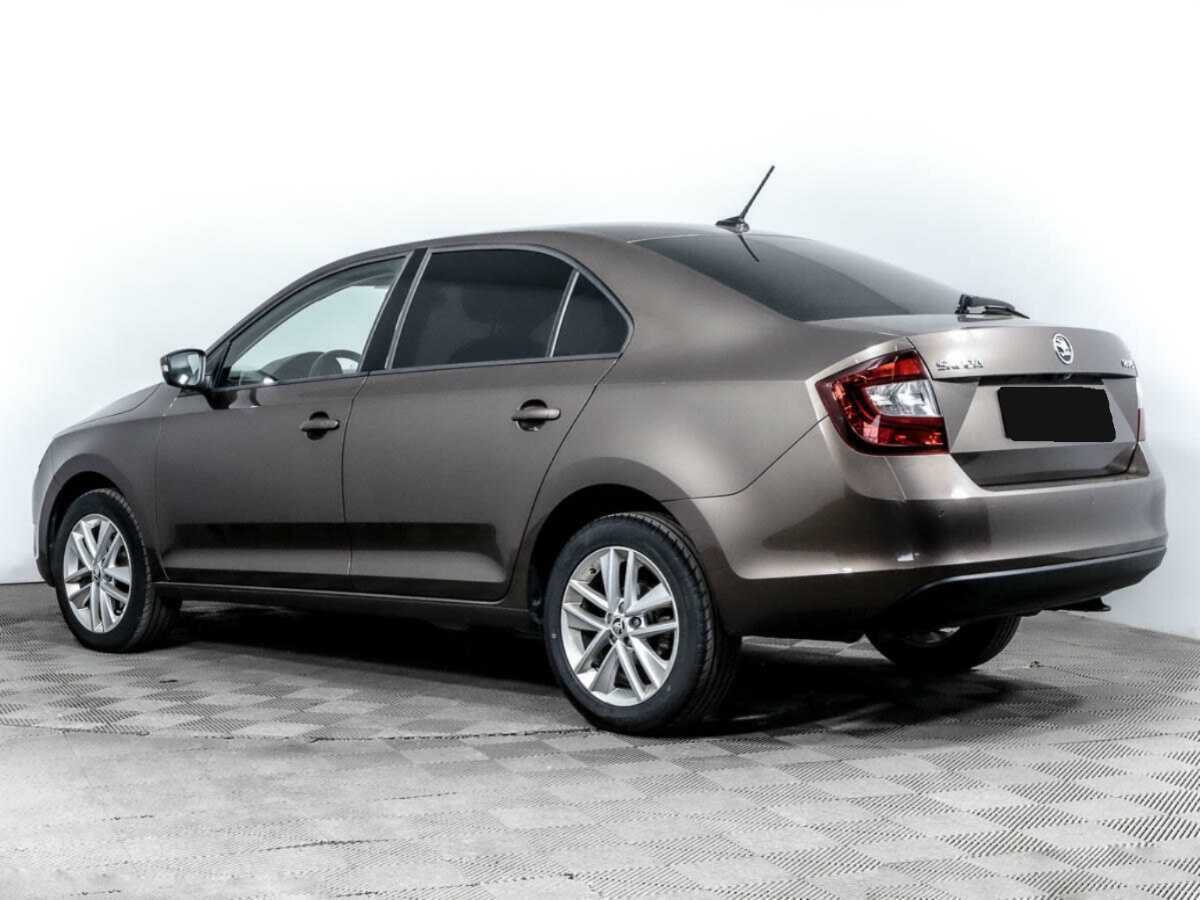 Купить Skoda Rapid с пробегом. Фото: #5