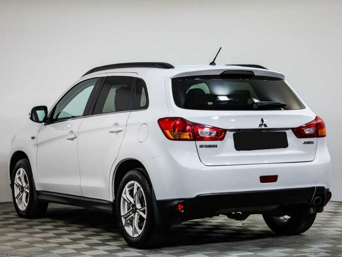 Купить Mitsubishi ASX с пробегом. Фото: #5