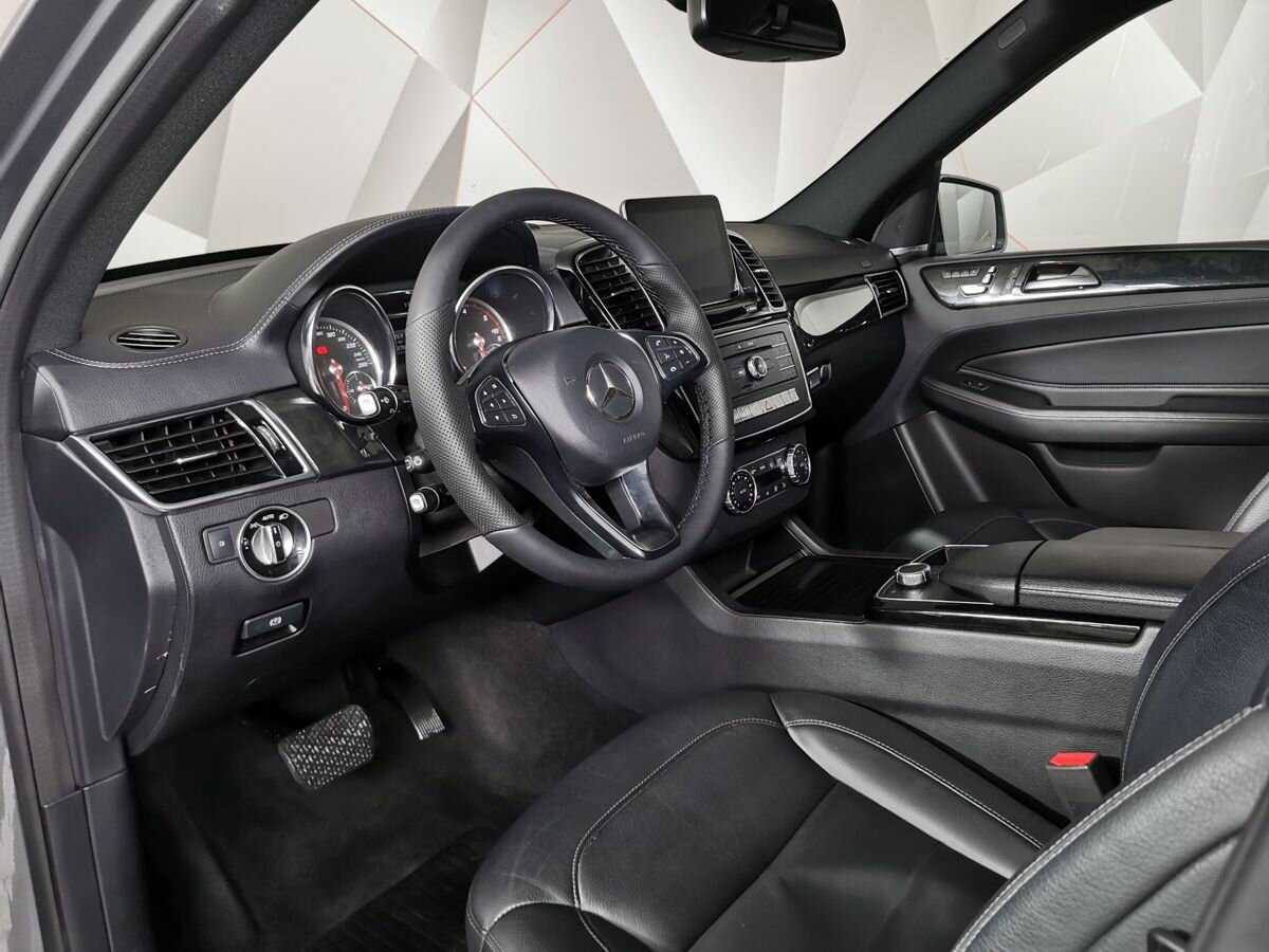 Купить Mercedes-Benz GLE с пробегом. Фото: #13