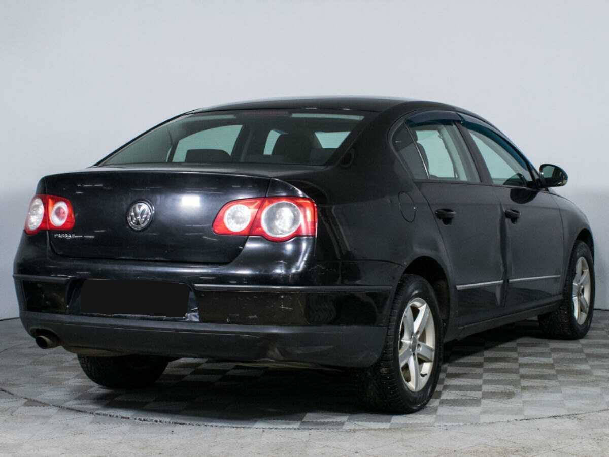 Купить Volkswagen Passat с пробегом. Фото: #4