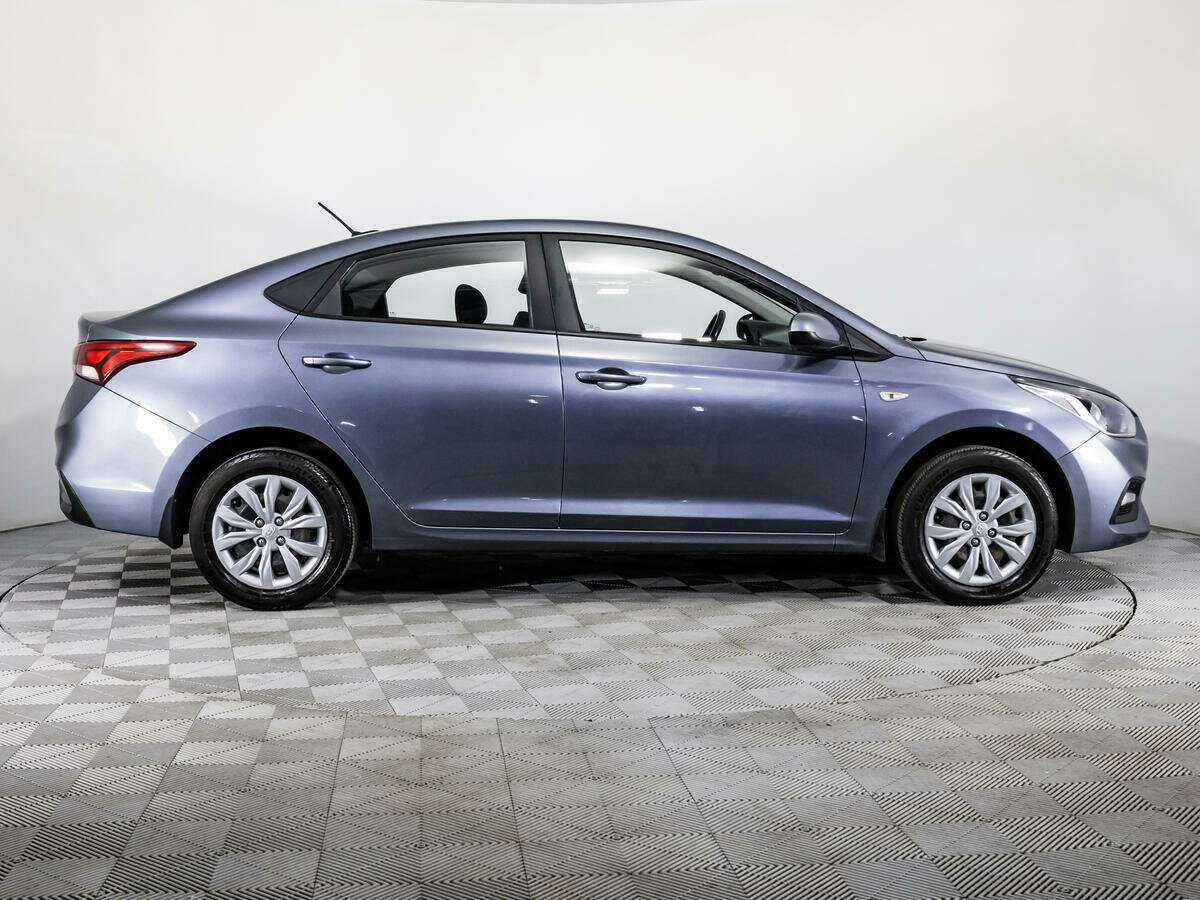 Купить Hyundai Solaris с пробегом. Фото: #3